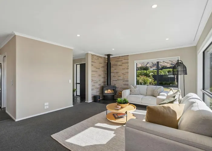 Mt Aspiring Elegance Holiday home *